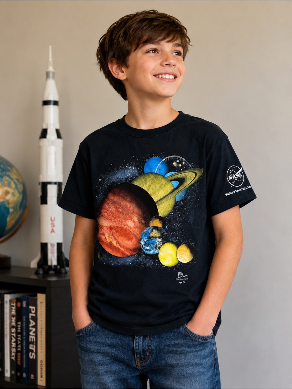 NASA Goddard Space Flight Center Solar System T-Shirt Youth Large 100% Cotton